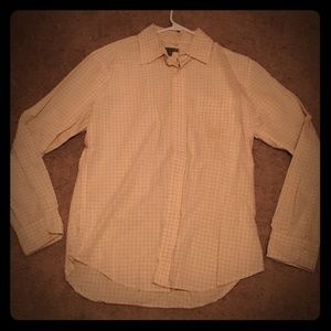Gap button up off white shirt